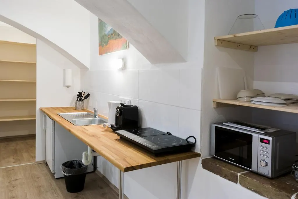 Townhouse Apartments Wien 0*, Vienna